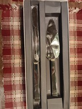 cake knife and server set Vera Wang silver plated "love knots" wedgwood