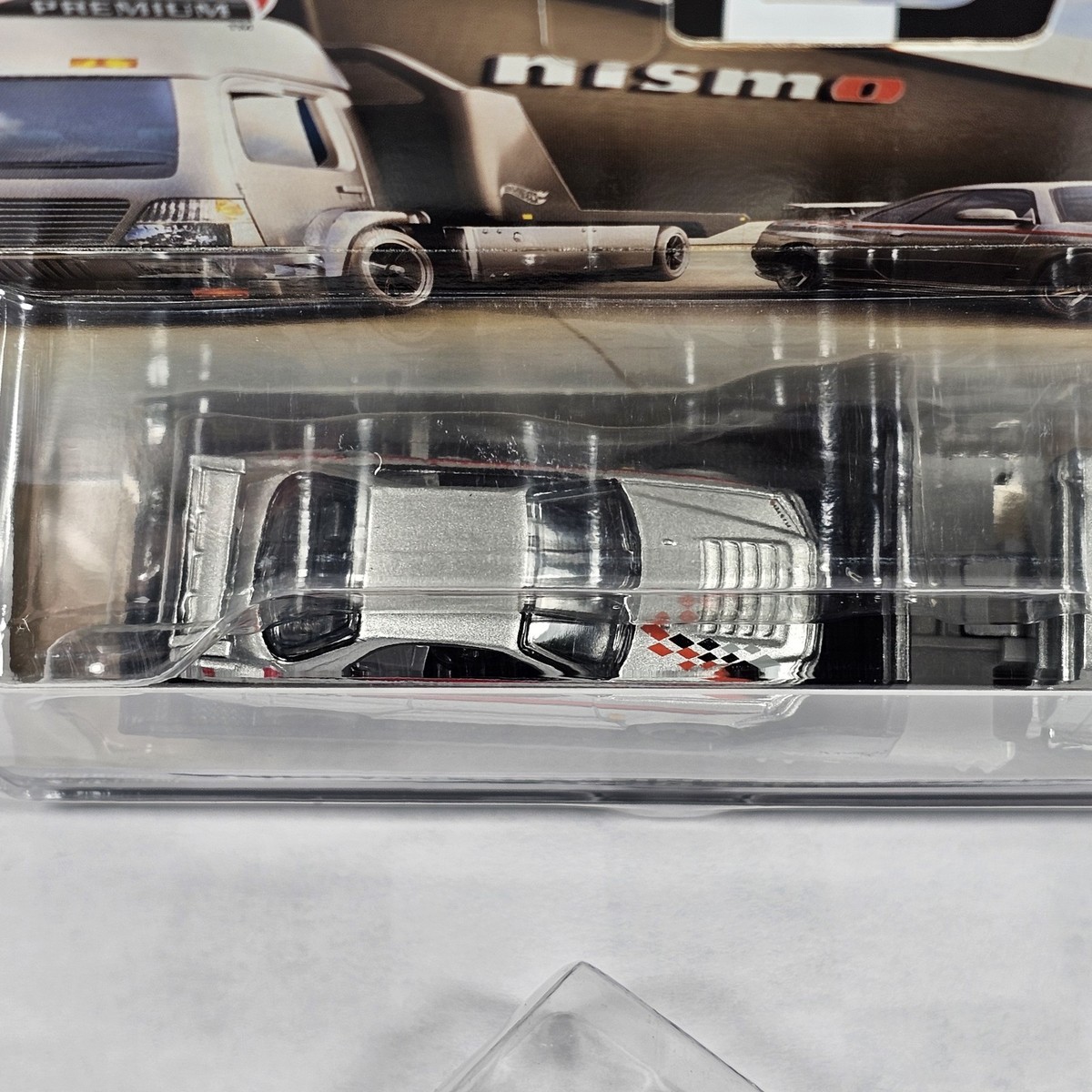 未開封 SKYLINE GT-R (BNR34) AERO LIFT NISMO Hot Wheels Team Transport Nissan Skyline R34 GT-R Aero Lift