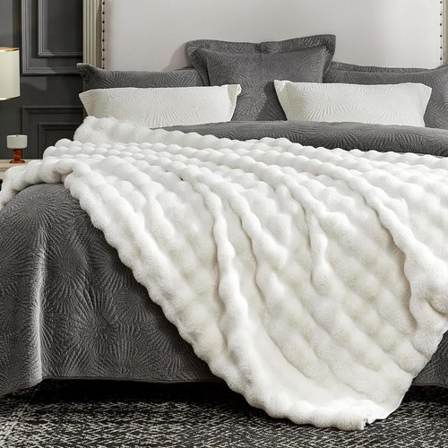 Faux Fur Throw Blanket for Couch, Fuzzy Soft Plush Thick Bubble Blanket for S... - Picture 7 of 10