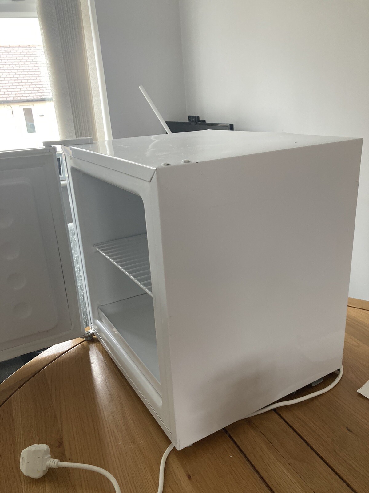 White cookology mini freezer eBay