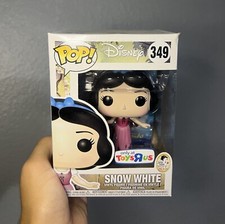 Funko Pop! Vinyl: Disney - Snow White (Maid) - Toys R Us (Exclusive) #349