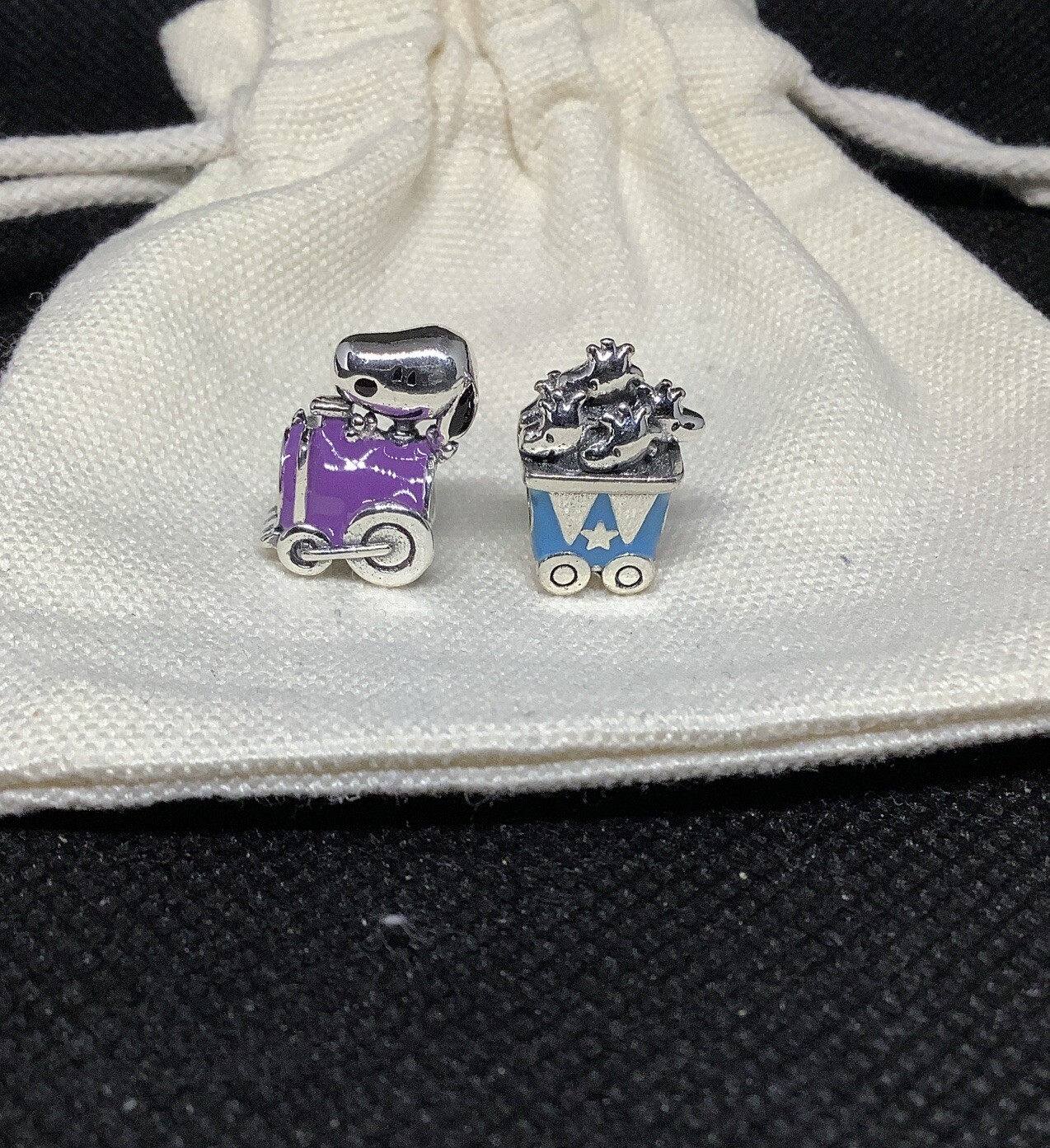 Picture 1 of 9