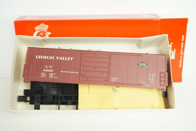Bev Bel Robin's Rails HO Scale Lehigh Valley 50' Evans SD Box Car 9985 NEW S1