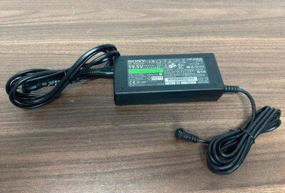 Sony 19.5V AC Adapter Model VGP-AC19V10 Input 100-240V 1.3A 50-60Hz Output 19.5V