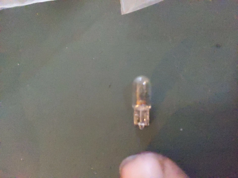 НОВАЯ ЛАМПА BMW G450X R1200C +++ 12 В 1,7 Вт # каждая - Изображение 2 из 2