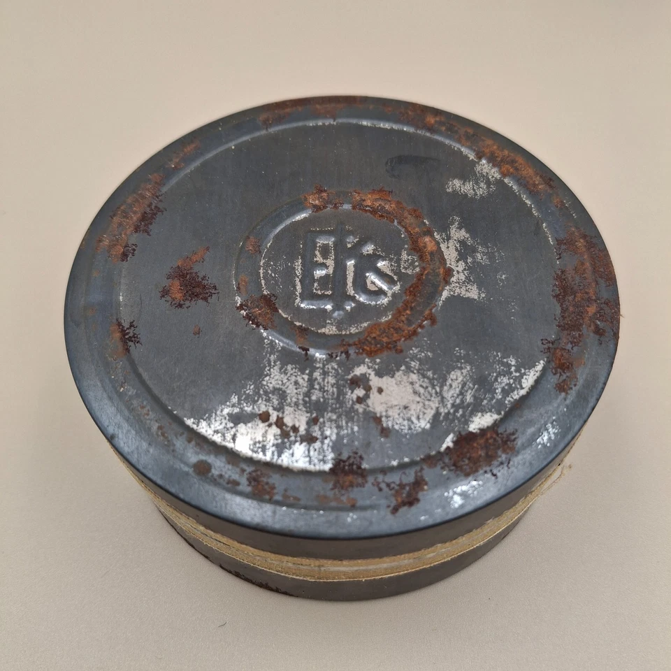 Kodak Eastman NEGATIVE BACKGROUND-X 35mm 100ft No. 10 Spool. exp: SEP1954. refB - Image 3 of 4