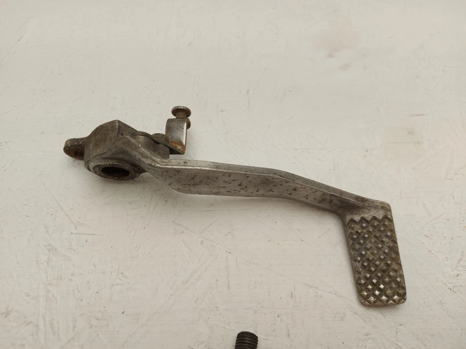 Palanca de freno trasero Yamaha YZF 1000 THUNDERACE Foto 4 de 4