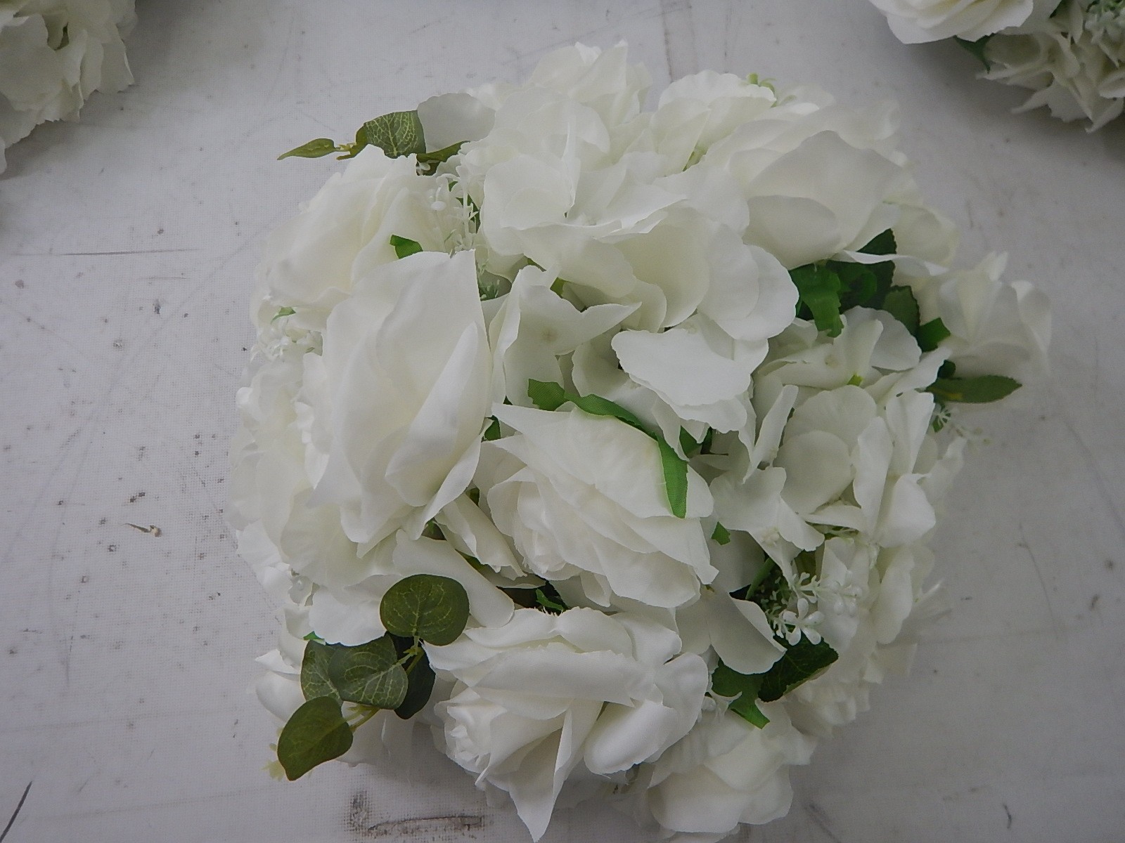 Inweder 10 Set, 14.2" Small Roses Flower Balls for Centerpieces, White