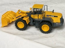Radlader Model KOMATSU WA-470 Maßstab 1:50 Hersteller Conrad