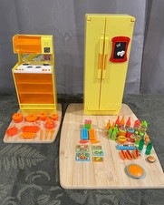 Vintage Barbie Refrigerator  Stove Microwave 1978 w/ food, pots pans  utensils