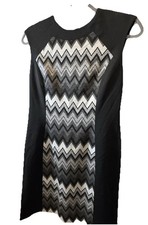 Nine West Women's Sleeveless Dress Black/White Knit Graphic Design Size 6