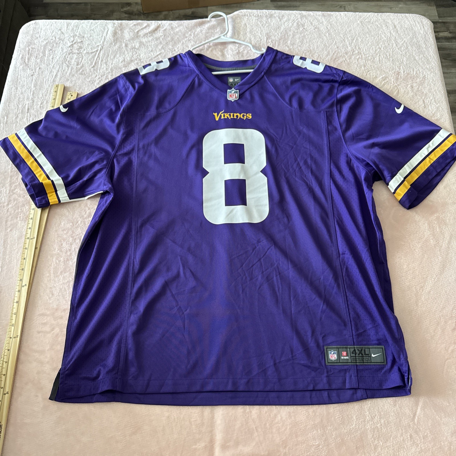 Picture 1 of 6