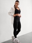 Foto 1 di 10