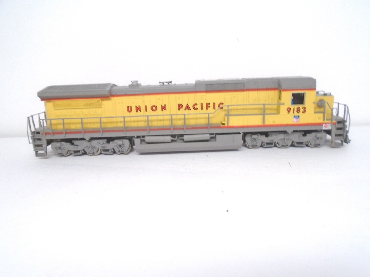 Bachmann CD00802 HO ゲージ　中国国鉄DF8B Bachmann China CD00802 DF8B Diesel Locomotive #0178 - Hattons