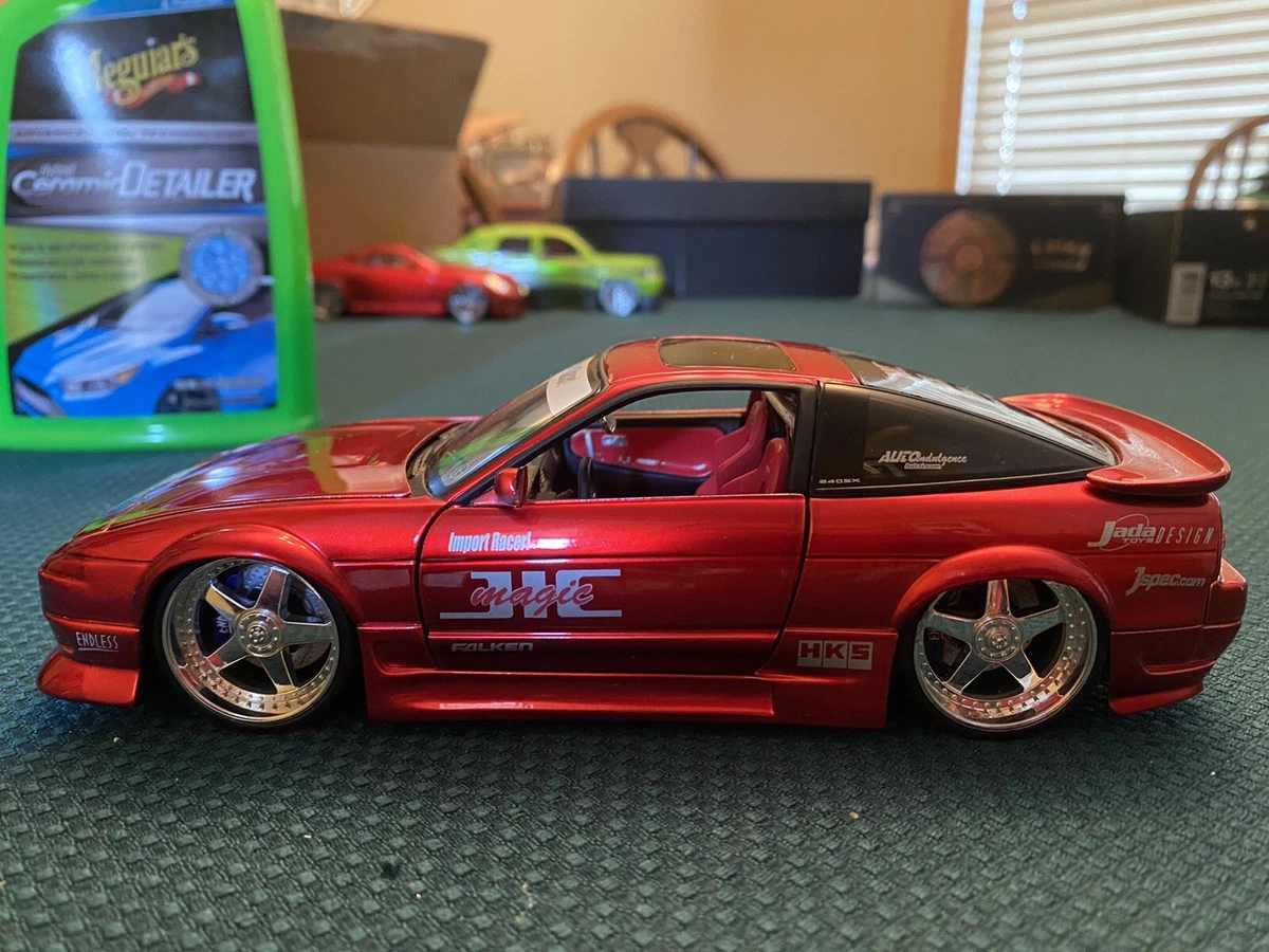 Jada toys 2004 Nissan 240sx 1:24 Scale Import Racer