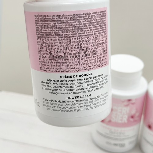 Crema de ducha corporal Solinotes Cherry Blossom paquete de 3 - AUTÉNTICA - Imagen 3 de 3