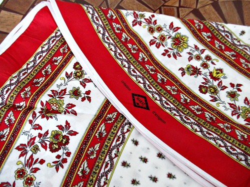 FRENCH PROVENCAL 100% COTTON 71" ROUND TABLECLOTH "AVIGNON ROUGE" MADE IN FRANCE - Picture 8 of 15
