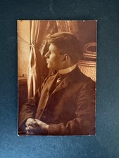 Foto Portrait junger Mann Silbergelantine  ca. 1900 Atelierstil B2016