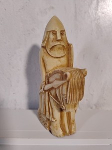Studio Anne Carlton Isle Of Lewis Chess Knight Piece 3 3/8"