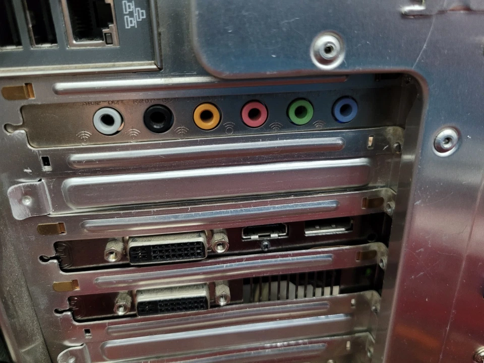 PC Desktop assemblato – ottime prestazioni per retrogaming e uso generale - Immagine 4 di 4