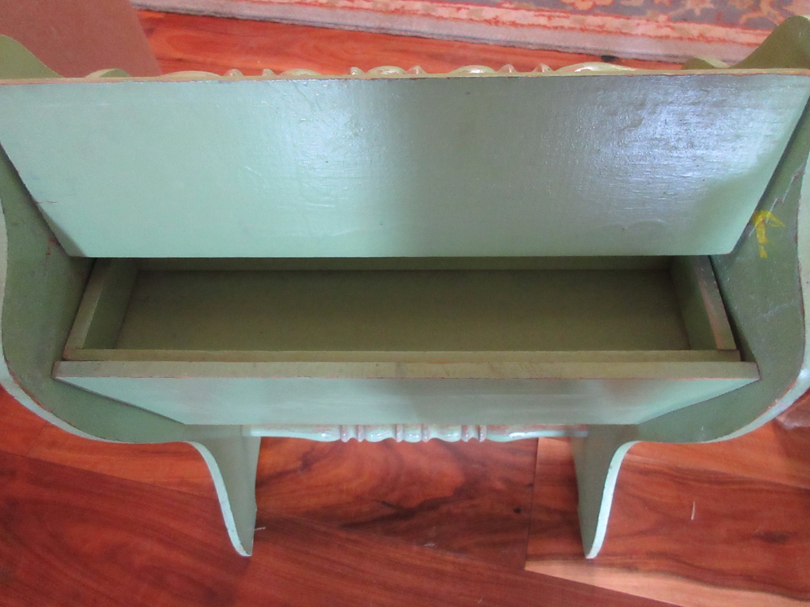 Vintage STANDING SEWING BOX Wooden Pale Green PINK FLORAL DECAL Sliding Tray 18"