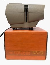 Vintage 1960s Sawyer View-Master 100 Deluxe Projector w/original box and 2 reels