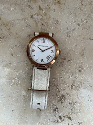 Michael Kors Damen Uhr MK-2296   Roségold mit weißem Lederarmband