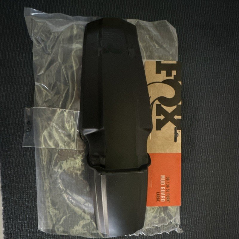 Fox 36/38 Fork Large Front Fender Mud Guard Black Mountain Bike 2026
