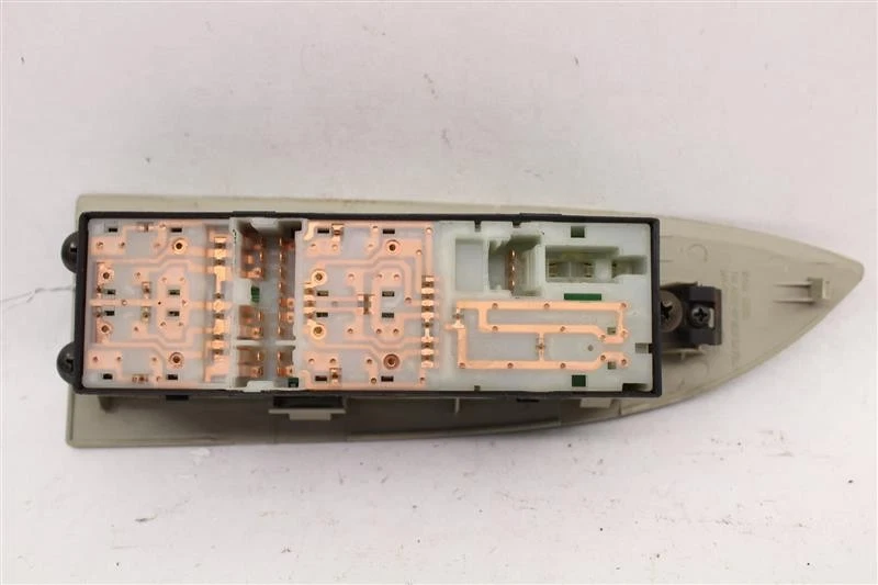 INTERRUPTOR VENTANA DRIVERS MASTER Máxima FX Series 2003 03 2004 04 05 - 08 1002504 Foto 2 de 3