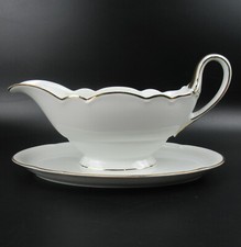 Hutschenreuther Porzellan Sauciere weiss Goldrand Porcelain Sauce Boat