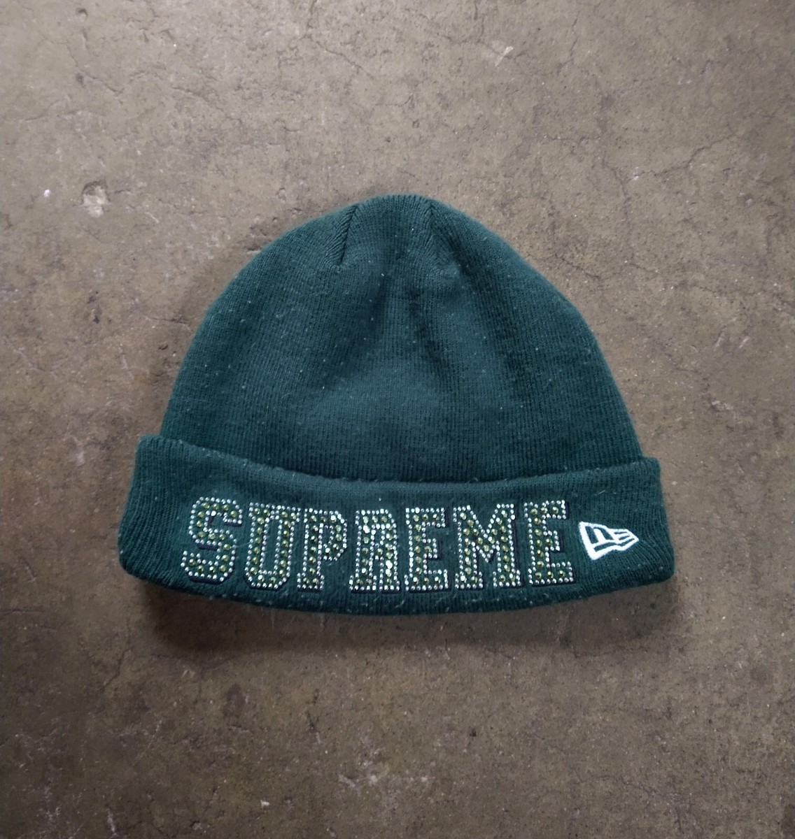 Supreme x New Era Gems Beanie Logo Green SS20 Acrylic Knit Supreme x New Era Gems Beanie Logo Green SS20 Acrylic Knit