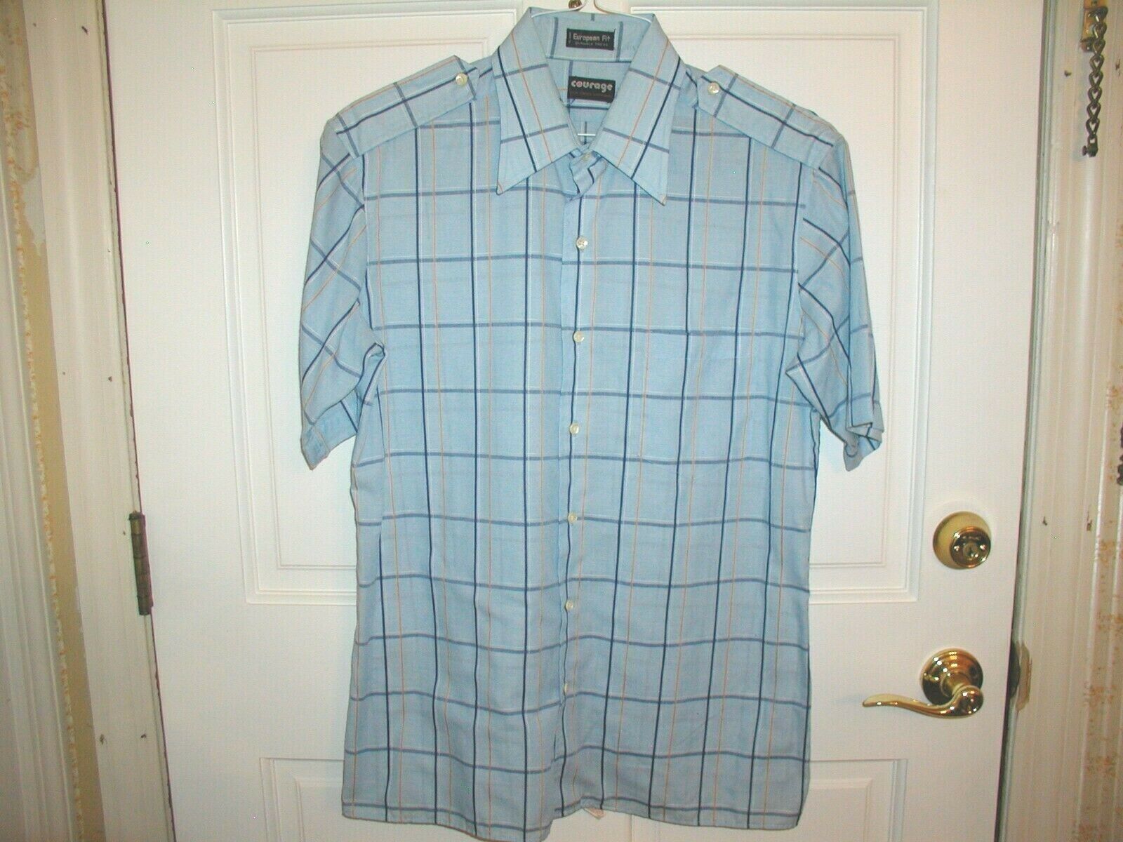 Picture 1 of 3