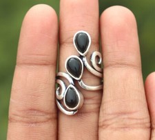Black Onyx Gemstone Ring/Handmade Ring/925 Sterling Silver/Leaf shape Ring/Gift