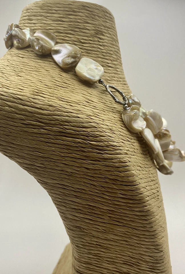 Collar Silpada N1825 Madreperla Iridiscente Plata Esterlina Círculo Usado en Excelente Condición Foto 4 de 4