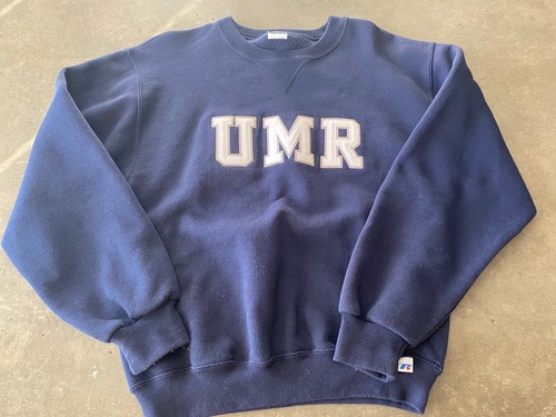 Russell Athletic UMR University of Minnesota Rochester Small Sweatshirt