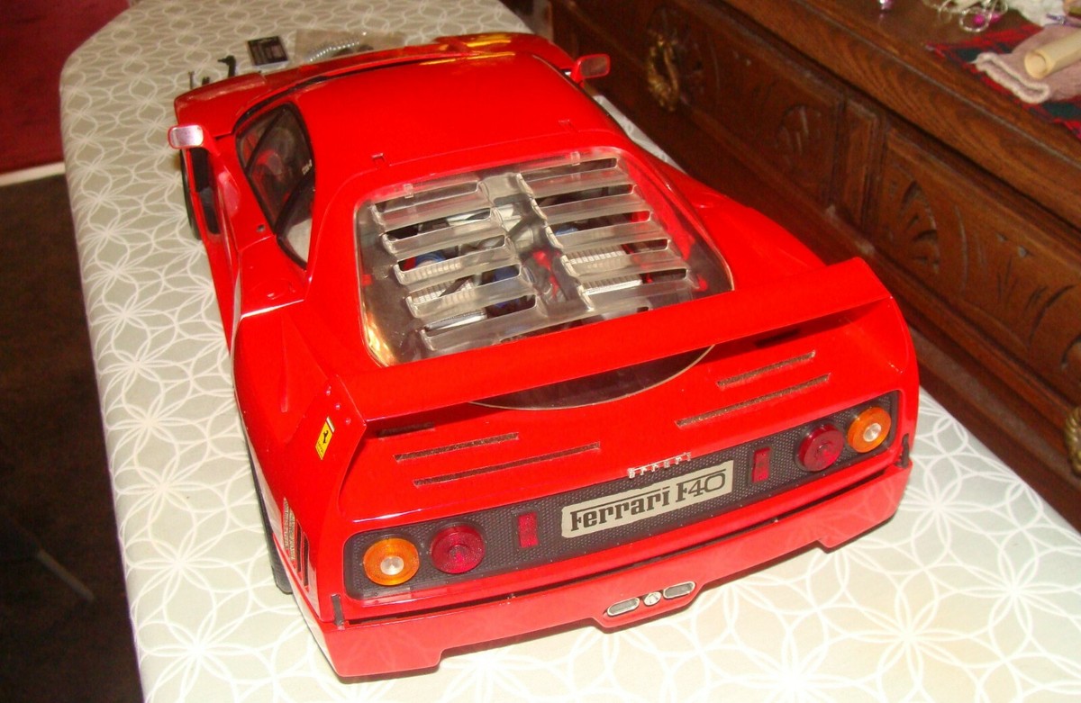 Pocher - Vitre Arrière Pour Ferrari F40 - Pièce De Rechange D'occasion