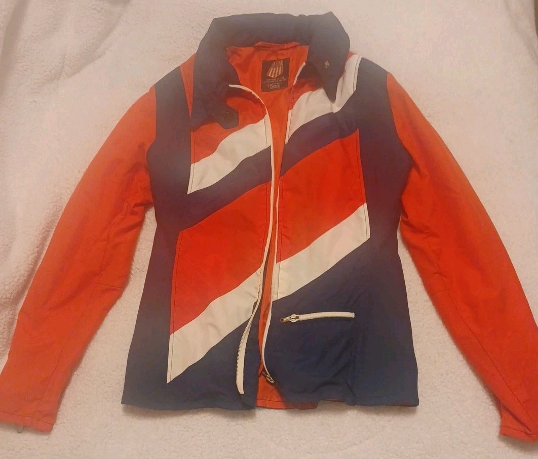 Picture 1 of 9