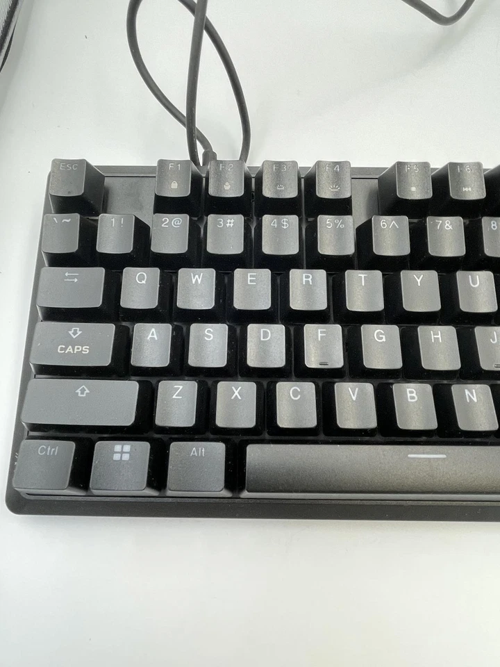 CORSAIR K70 CORE RGB Mechanical Gaming Keyboard - Black - Image 2 of 4