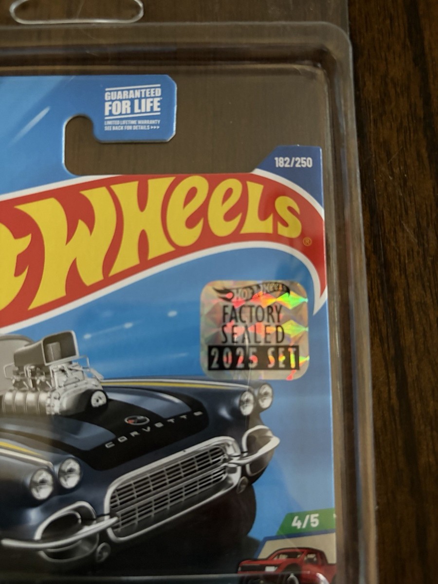 HOT WHEELS 2025 FACTORY SEALED SUPER TREASURE HUNT 62 CORVETTE