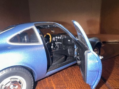 Minichamps 1/18 Scale 1968 Opel GT. Coupe, Metallic Blue | eBay
