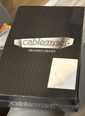 CableMod C-Series Pro ModMesh 12VHPWR HiQuality  Cable Management System Kit NIB