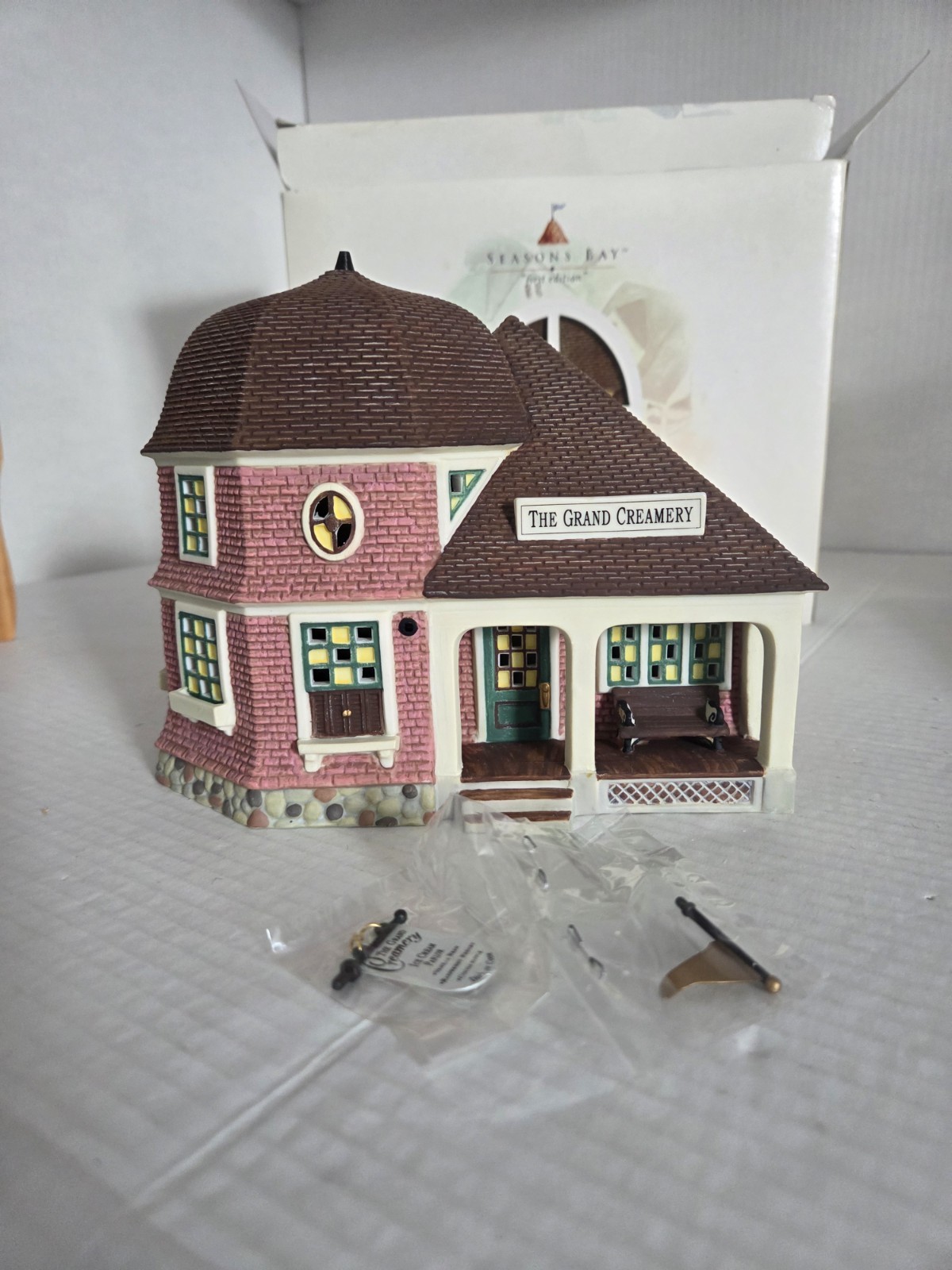Click here to see eBay Auction