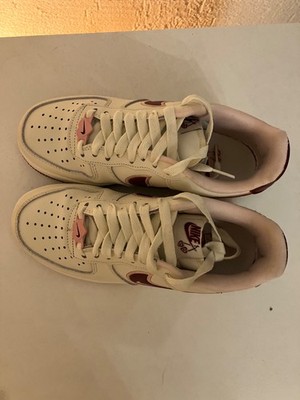 Nike Air Force 1 Low Valentinstag (2023),Weiß/Rot/Pink,FD4616-161 5.5