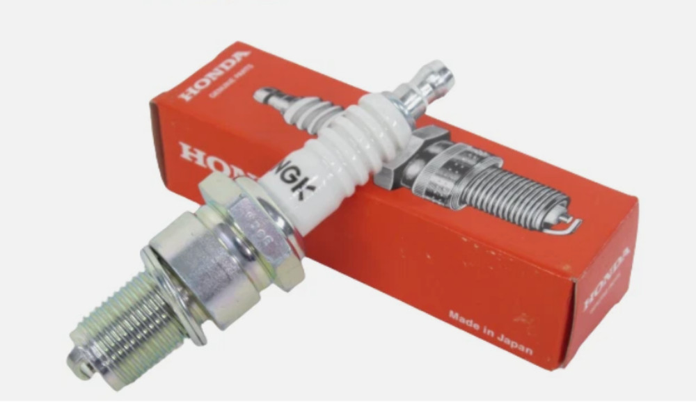 NGK Genuine Spark Plug B5ES 6410 Honda CB100 CT90 ATC110 98079-55840 QTY 5