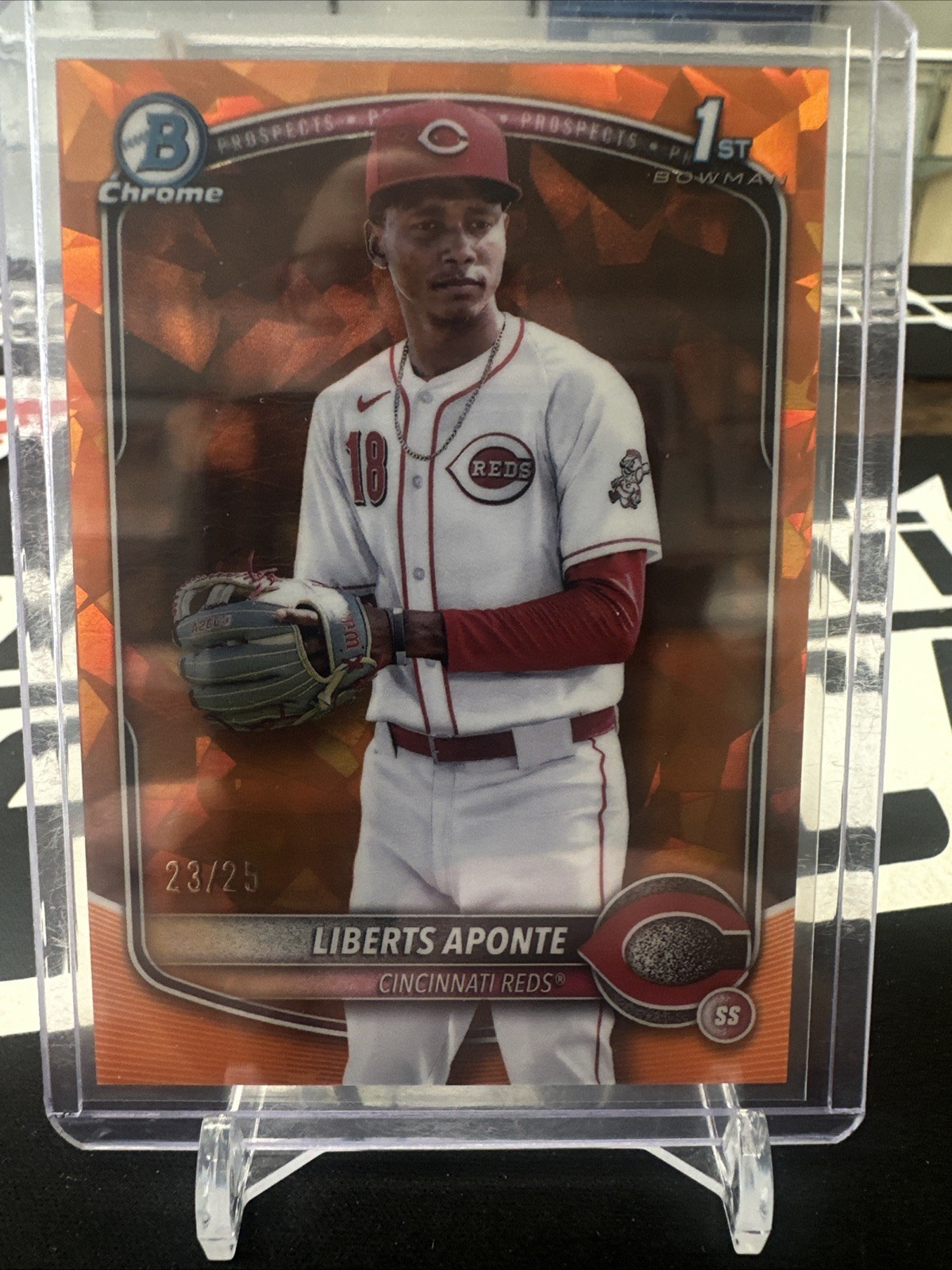 2025 Bowman Chrome Sapphire Liberts Aponte Orange Refractor #/25 1st Reds