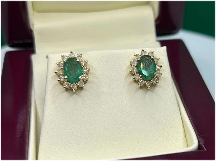 2,50 Ct Smaragd & Diamant Ohrringe In 14K Gelbgold - Bild 2 von 4