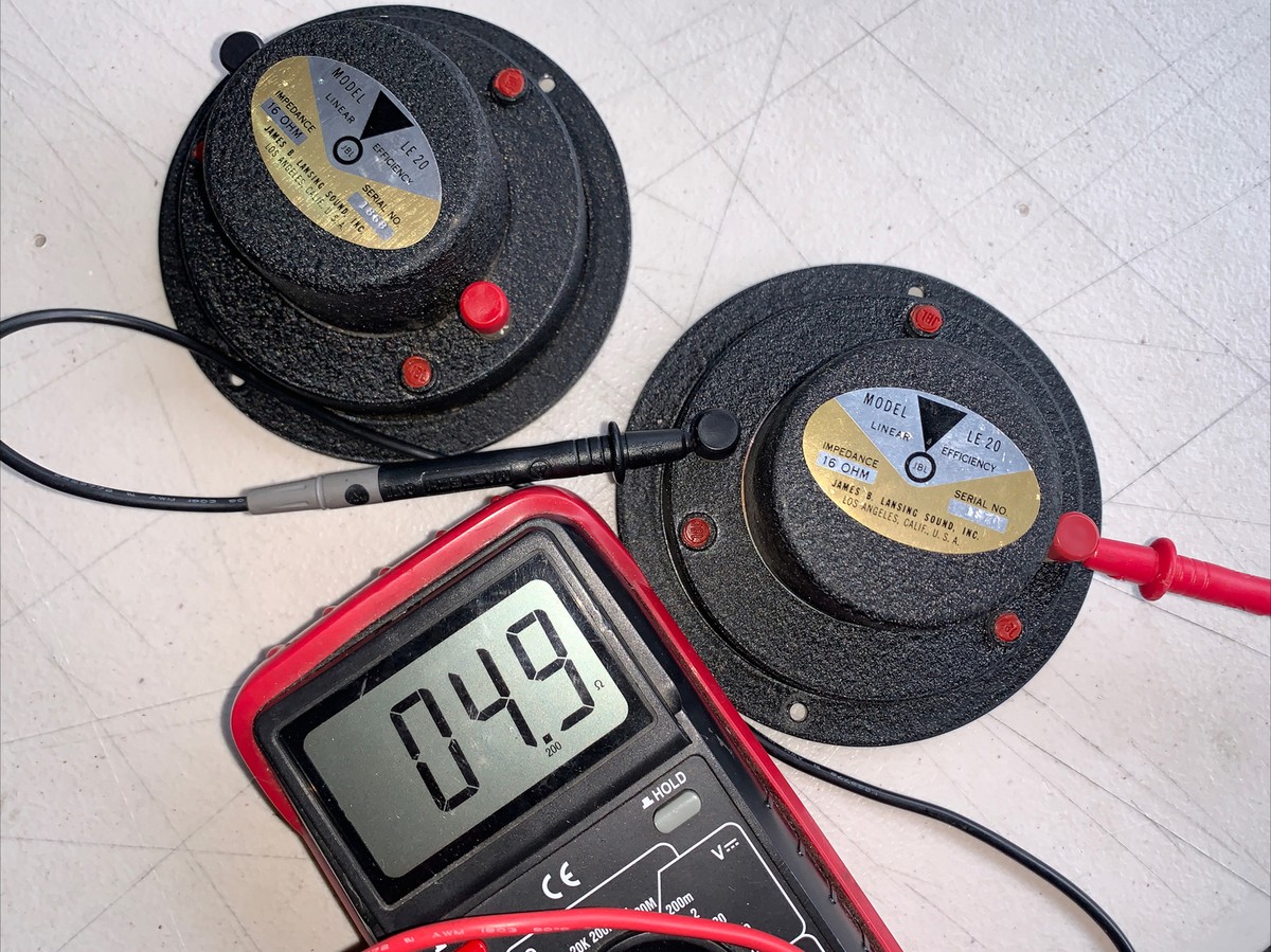 Pair Vintage JBL LE20 LE 20 16-ohm Tweeters Speakers James B Pair Vintage JBL LE20 LE 20 16-ohm Tweeters Speakers James B