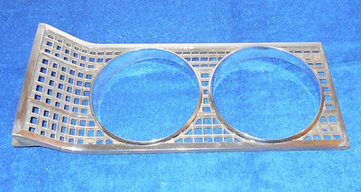 1969 Lincoln Continental Sedan Hardtop Coupe ORIG LH HEAD LIGHT GRILLE DOOR