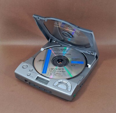 SONY CDプレーヤー Discman D-V8000 動作品 Yahoo!オークション - SONY D-V8000＜CD再生のみ確認＞ソニー
