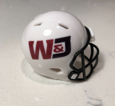 authentic washington & jefferson football helmets Justin Autographed Minnesota Vikings Speed Mini Helmet Featured is a Justin Jefferson signed Minnesota Vikings full size authentic SpeedFlex helmet Washington & Jefferson Presidents custom